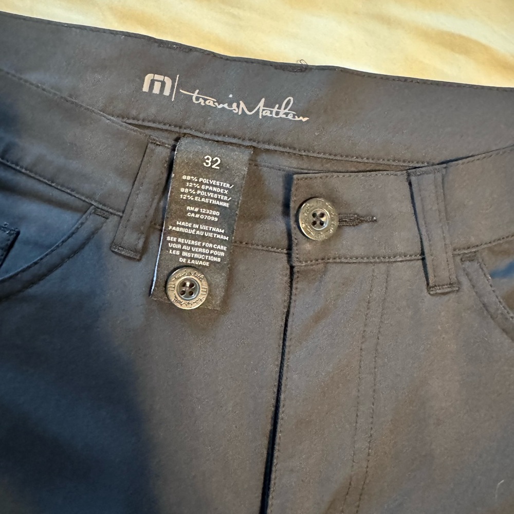 Travis Mathew Men's Black Performance Chinos
